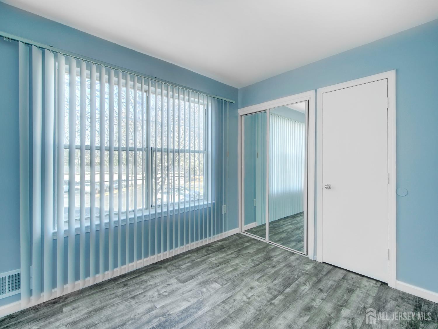 130 Applegate Lane, East Brunswick, NJ, 08816 image 17