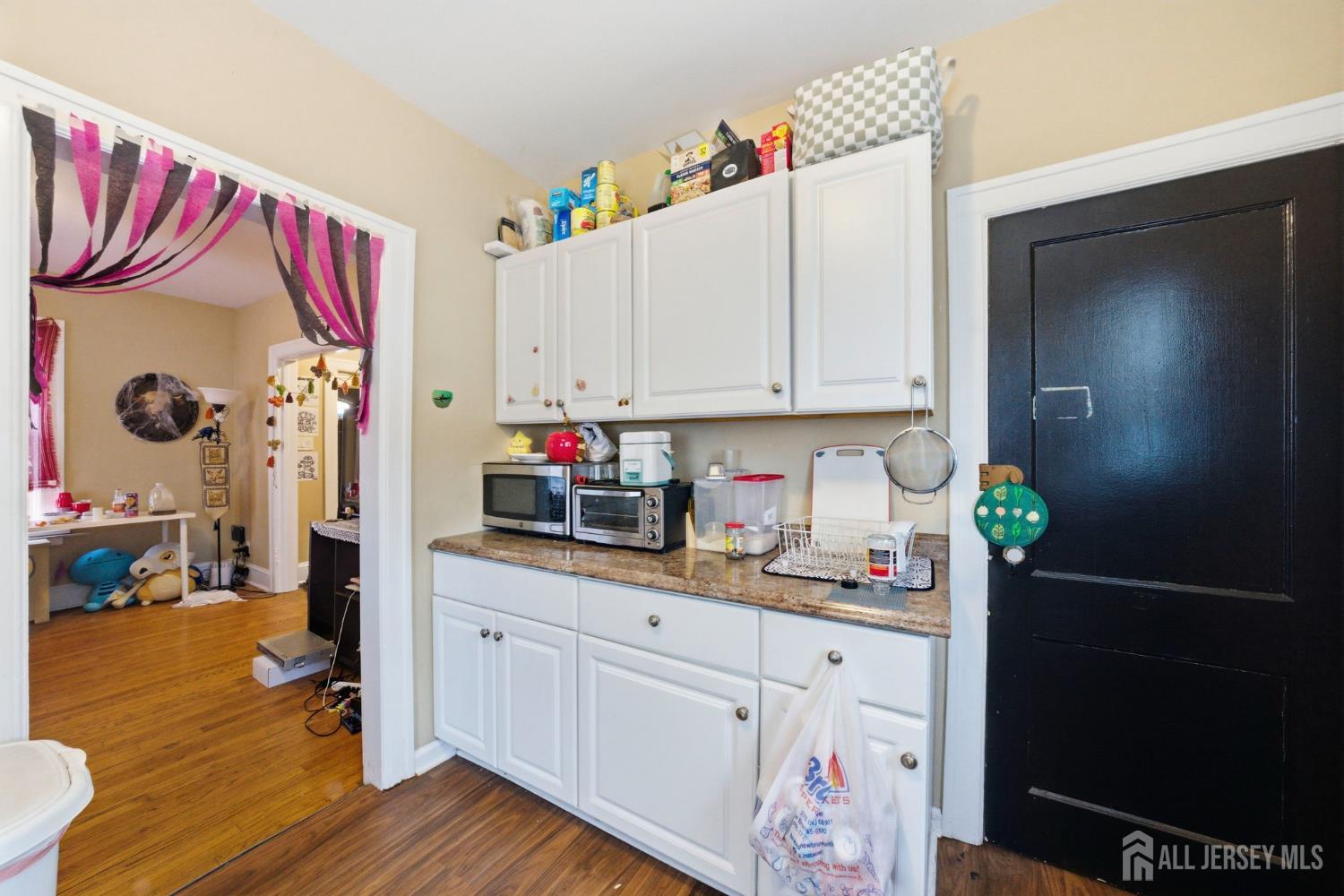 36 Baldwin Street, New Brunswick, NJ, 08901 image 29