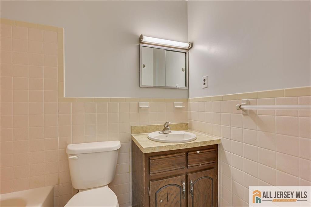 7107 Hana Road, Edison, NJ, 08817 image 34