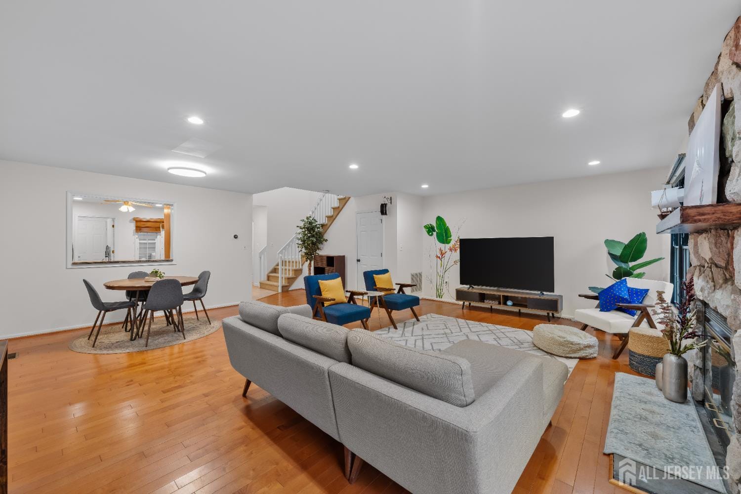 32 Coriander Drive, South Brunswick, NJ, 08540 image 14