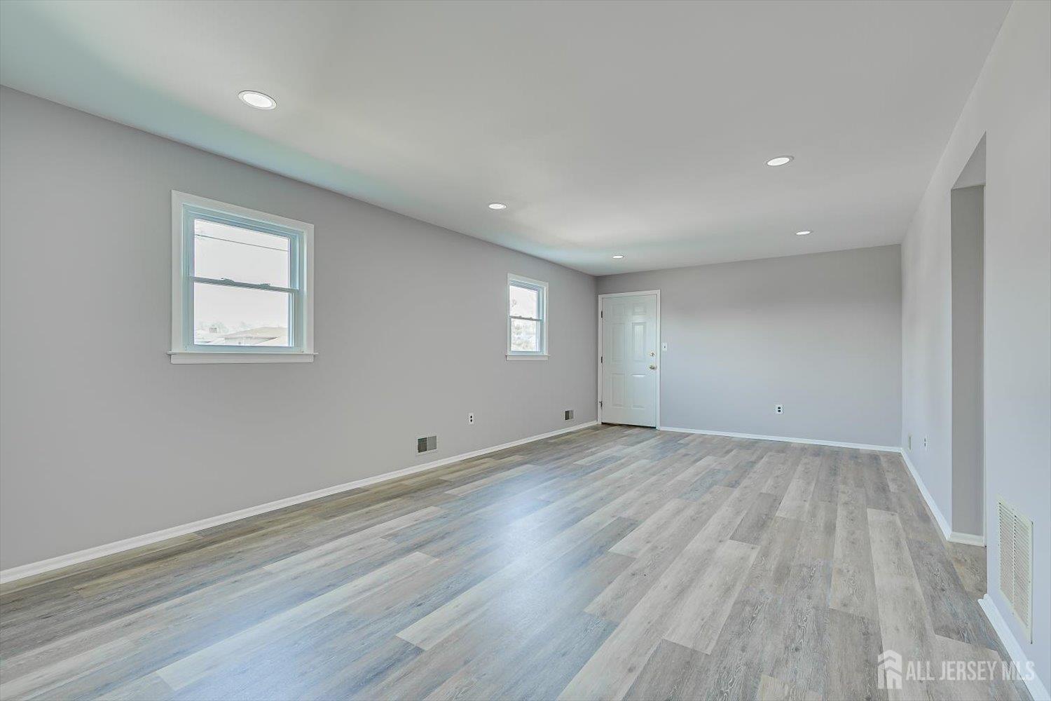 76 Pleasant Avenue, Iselin, NJ, 08830 image 29