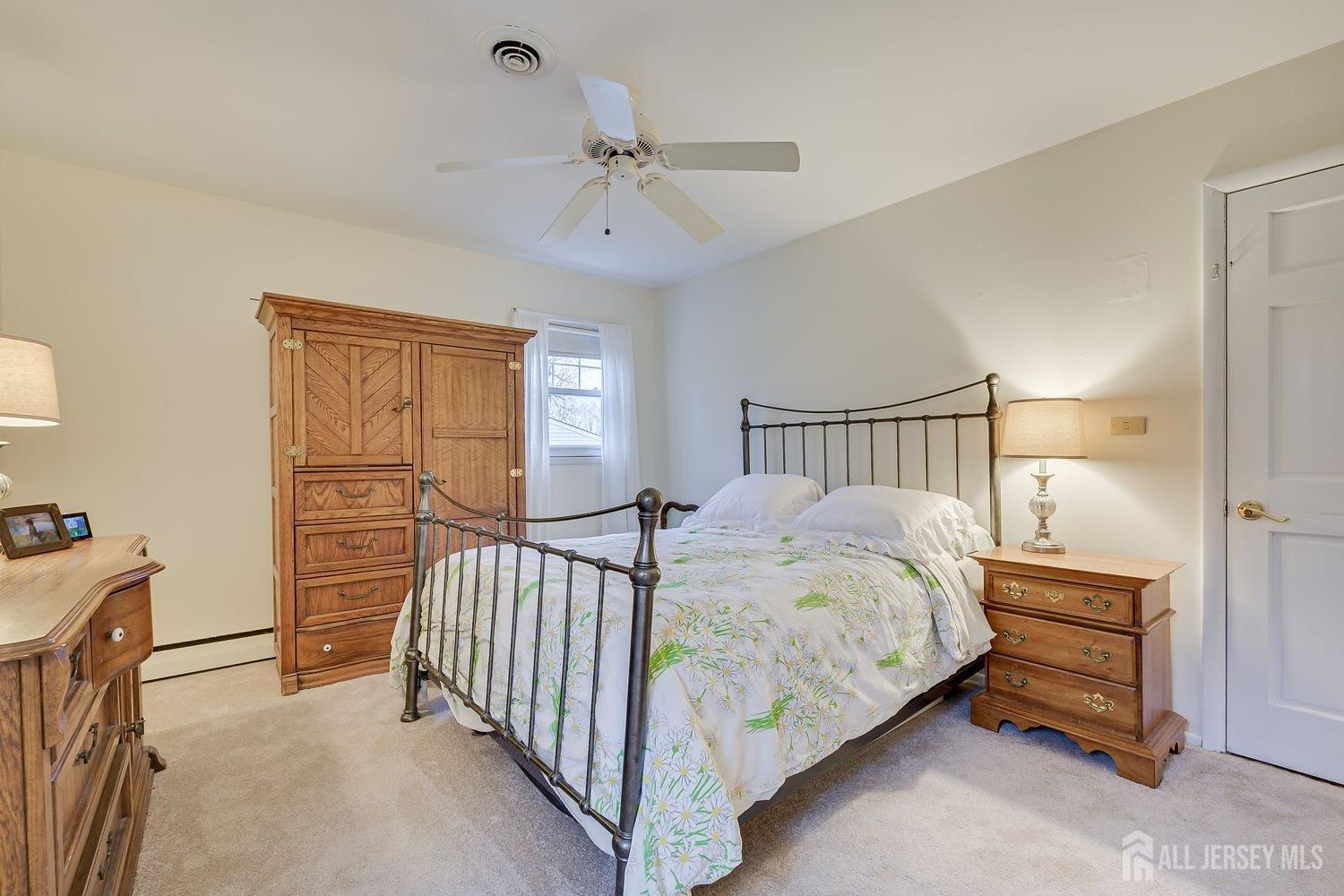 8 Adelphi Court, Edison, NJ, 08837 image 20