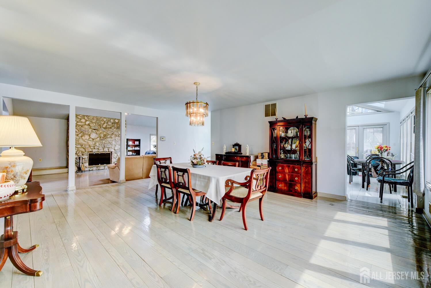 6 Keen Lane, Edison, NJ, 08820 image 8