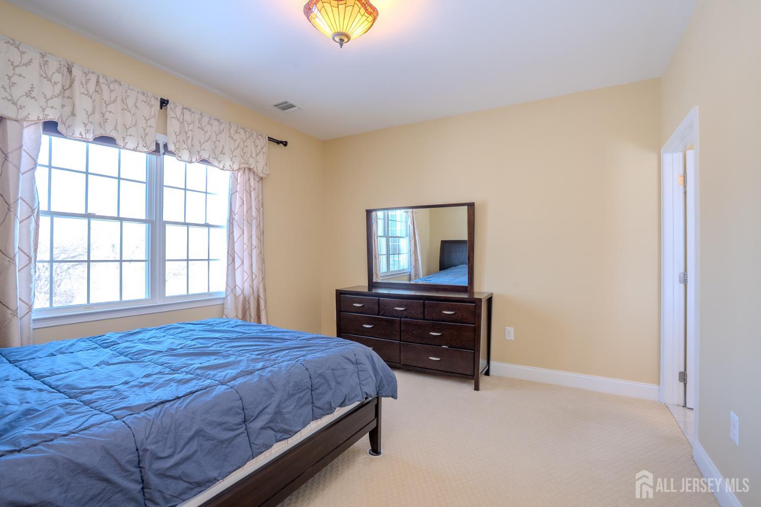 4 Heitz Lane, Hillsborough, NJ, 08844 image 56