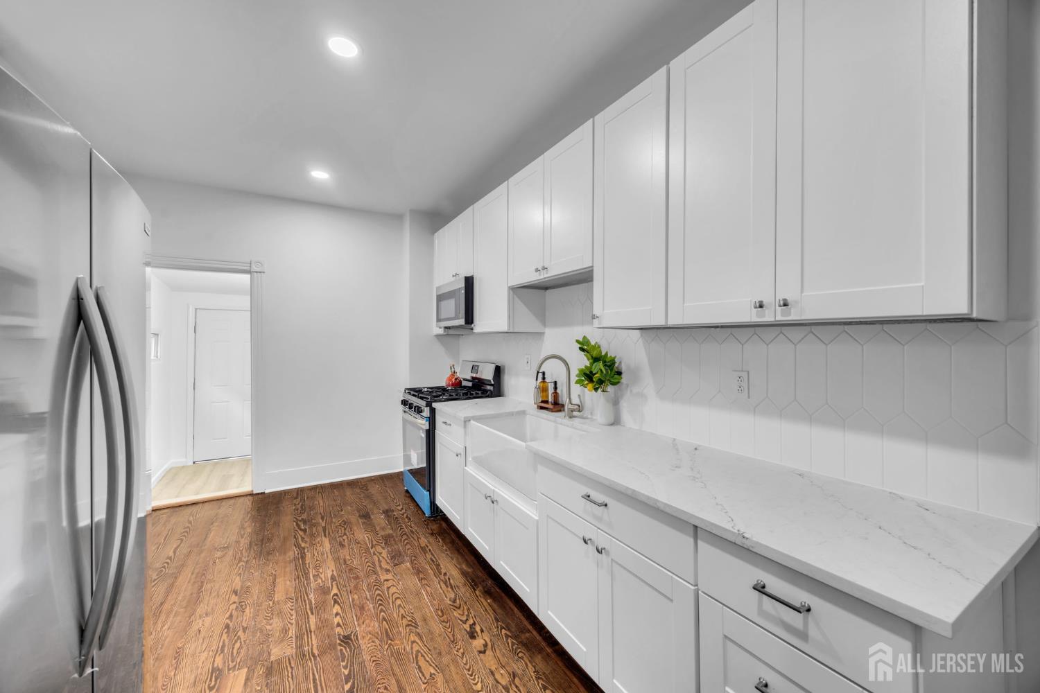 480 Stuyvesant Avenue, Trenton, NJ, 08618 image 8