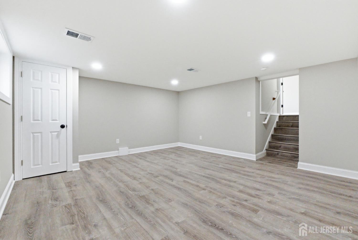 215 Oakmanor Parkway, South Plainfield, NJ, 07080 image 9