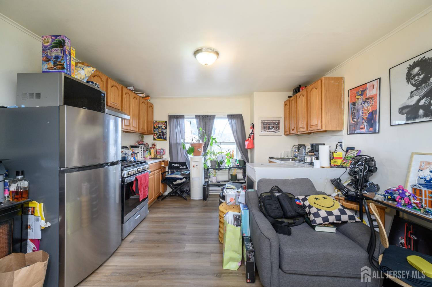 1053 Hunterdon Street, Newark, NJ, 07112 image 35