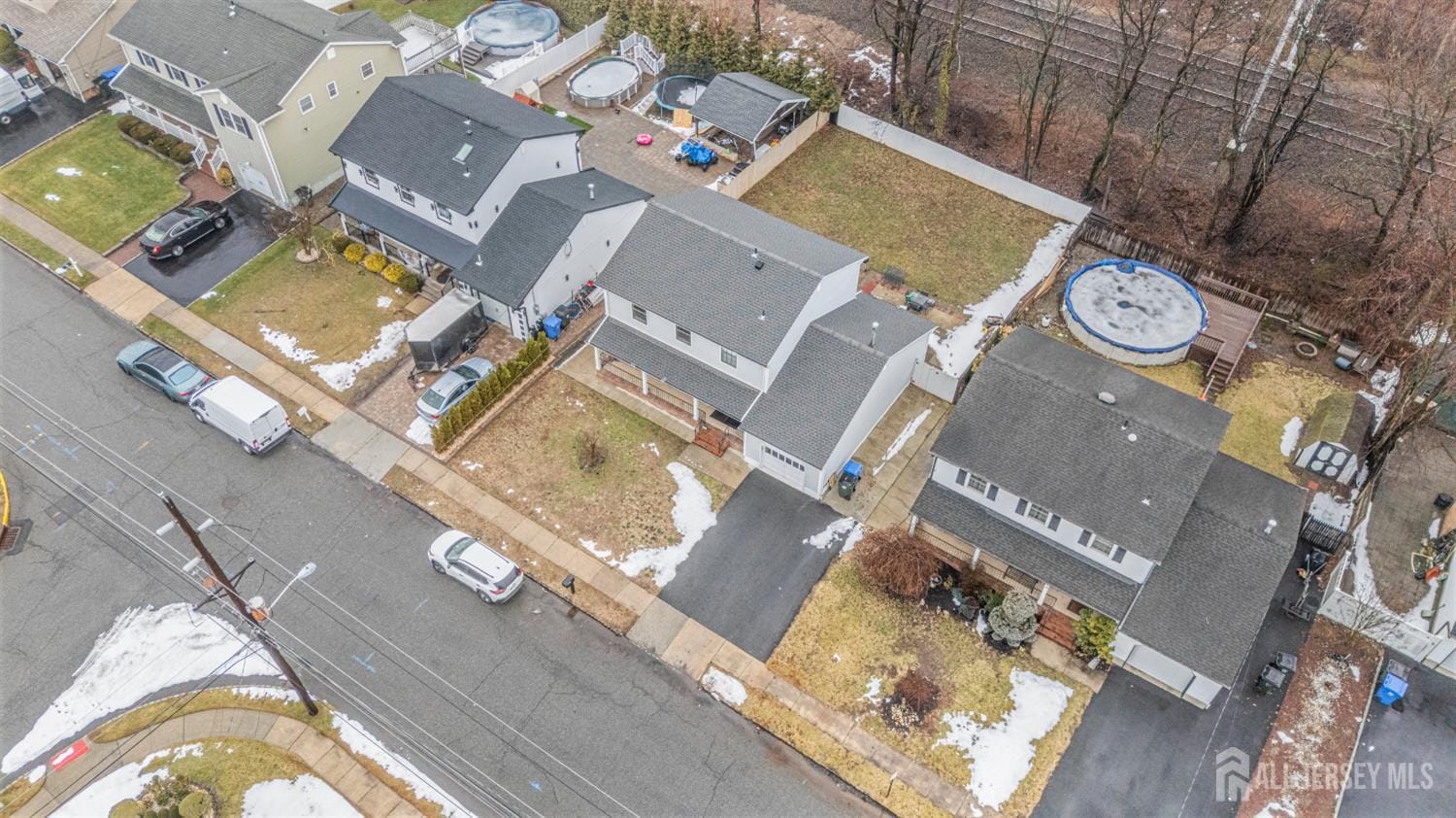 52 Westside Avenue Image 4