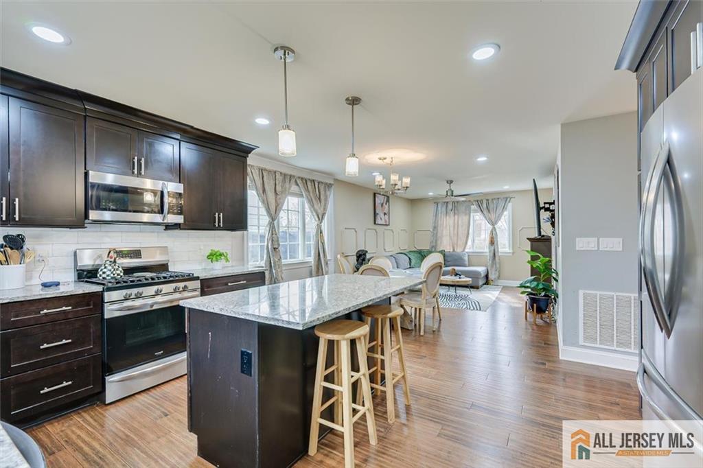 4 Pleasant Place, Metuchen, NJ, 08840 image 11