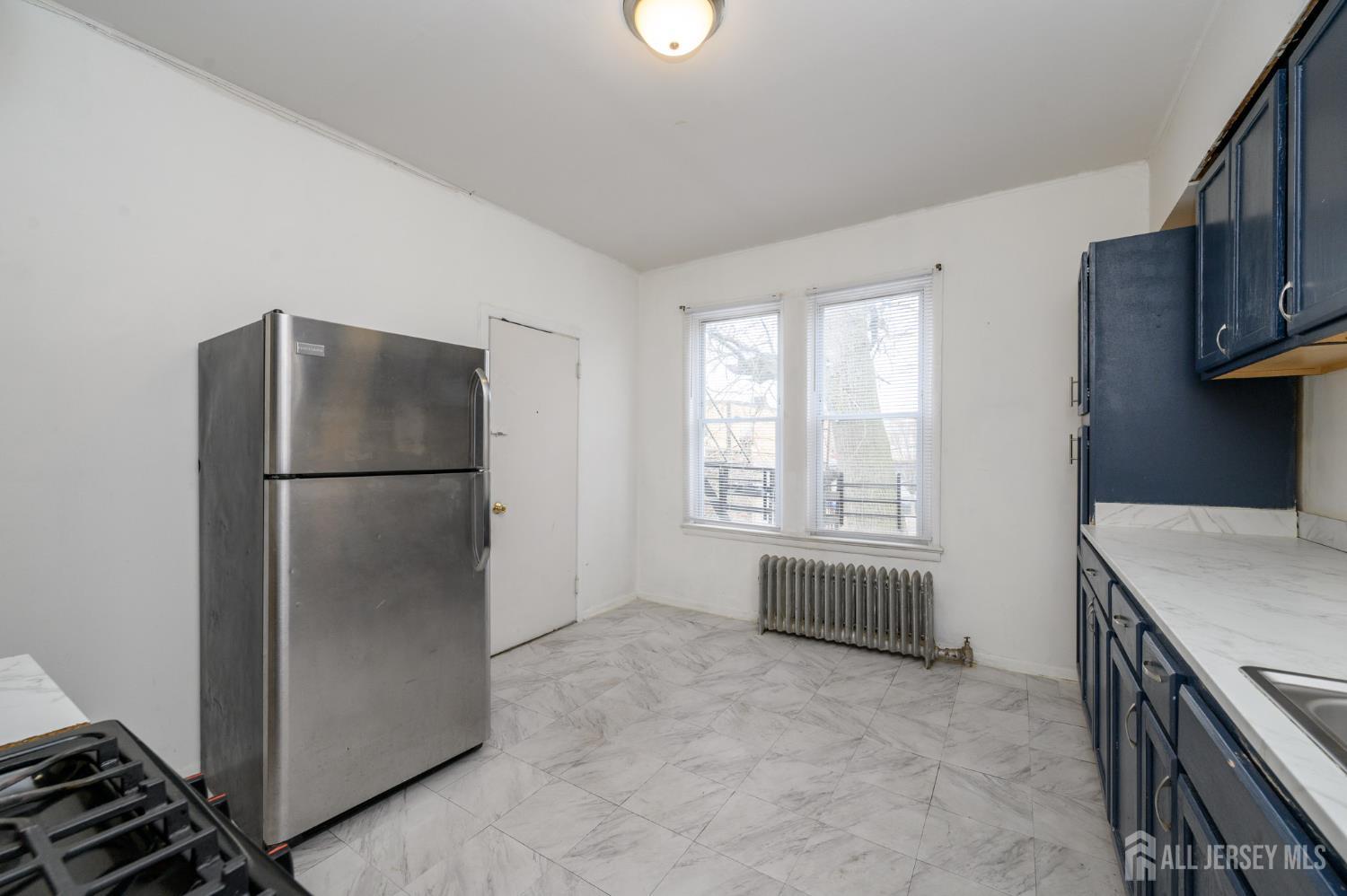 1053 Hunterdon Street, Newark, NJ, 07112 image 30