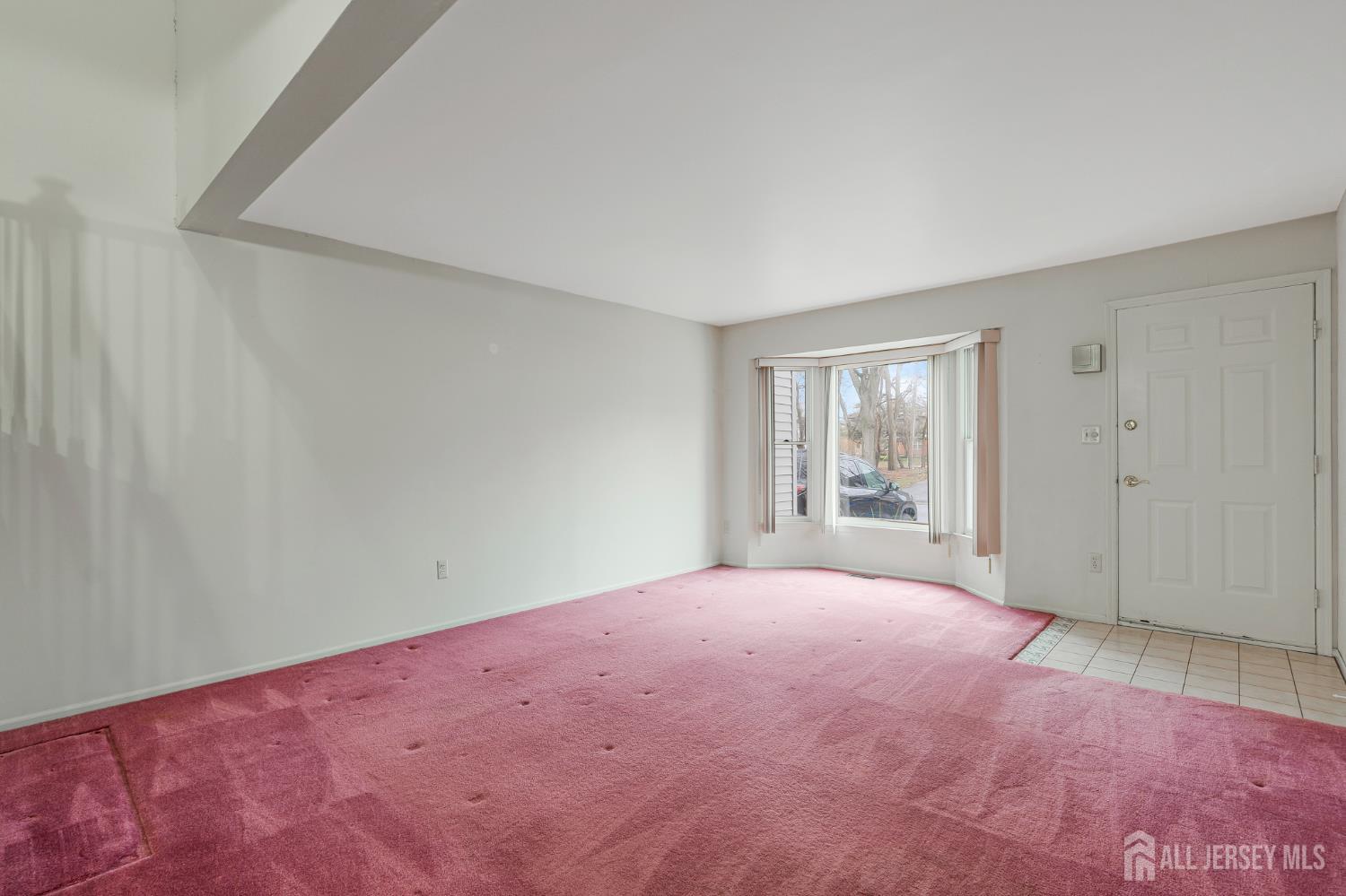 1 Tree Top Road Image 3