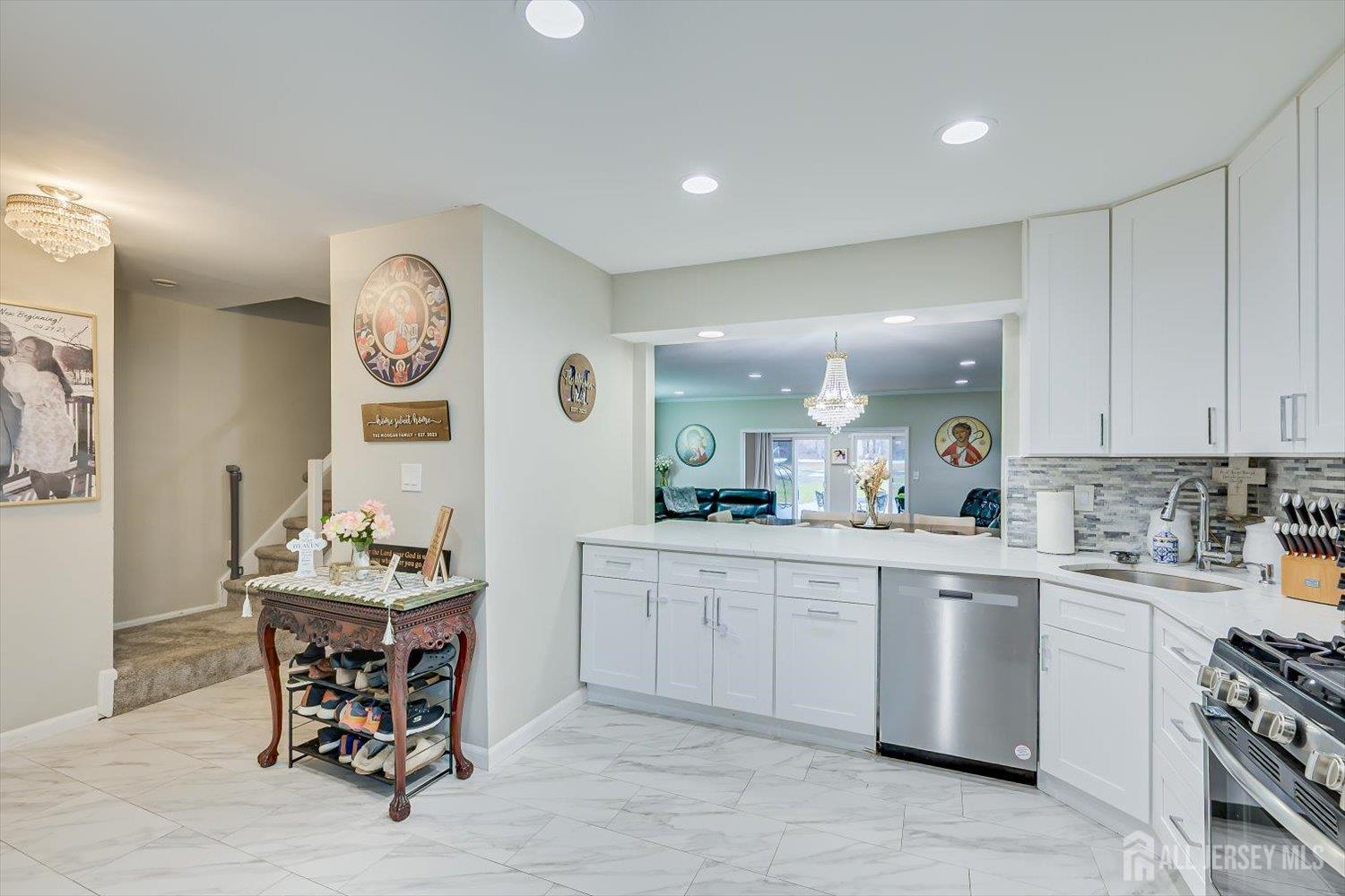 199 Applegate Lane, East Brunswick, NJ, 08816 image 10