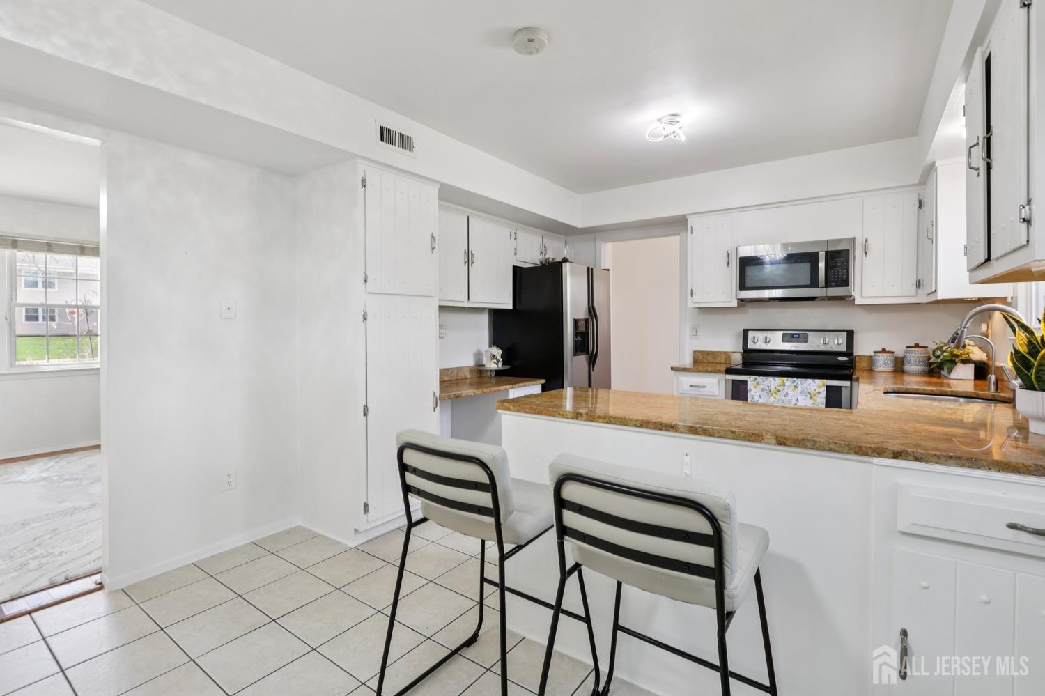 12 Mackenzie Lane, Plainsboro, NJ, 08536 image 18