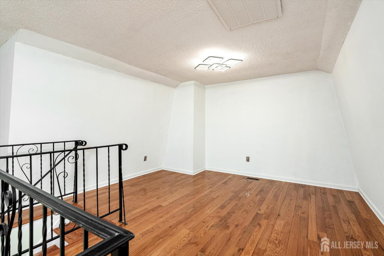 83 tennyson Drive, Plainsboro, NJ, 08536 image 32