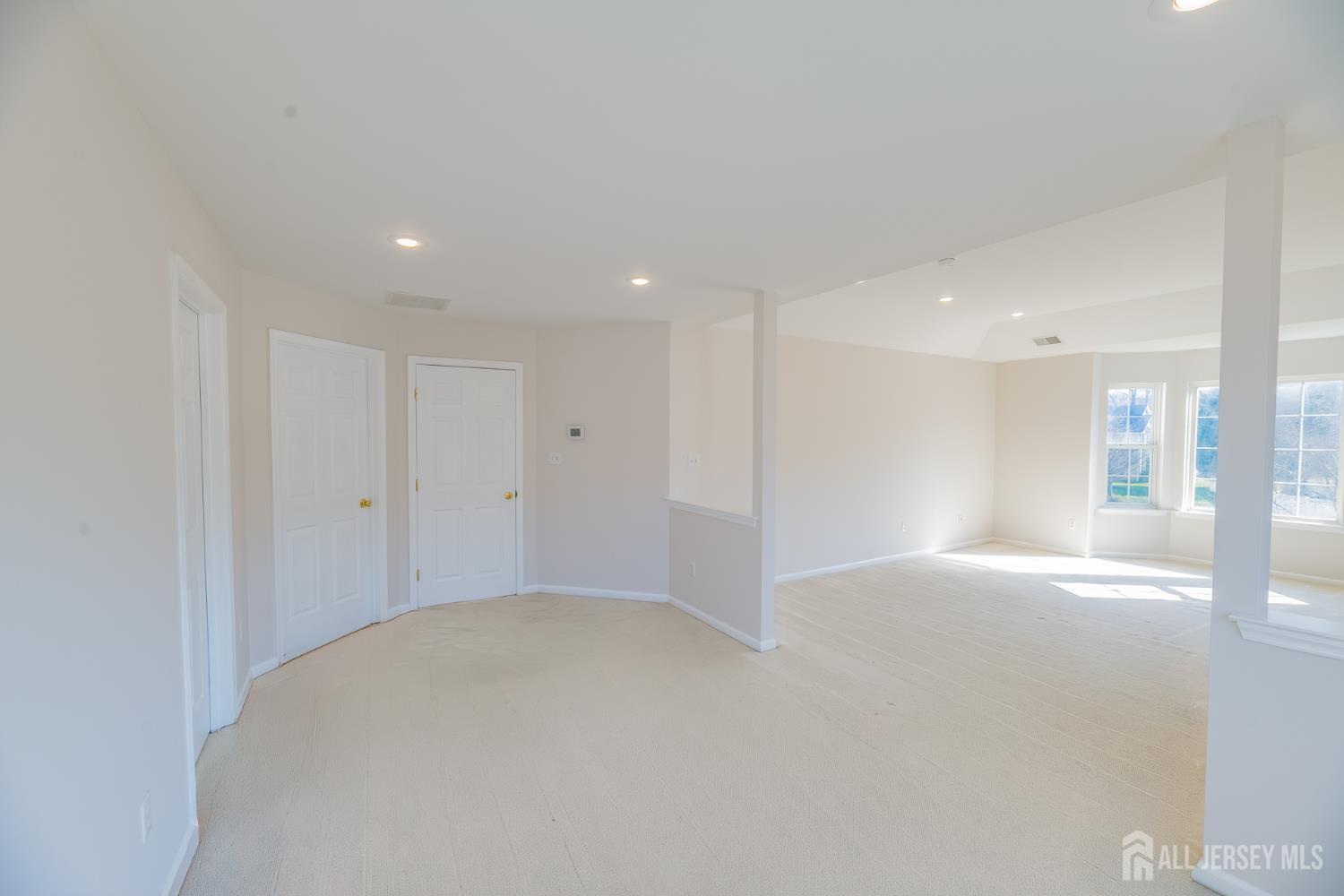 6 Banyan Court, Edison, NJ, 08820 image 23