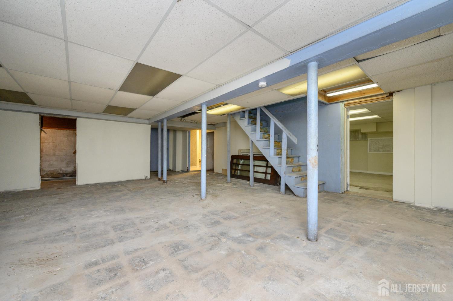 57-61 Pomona Avenue 61, Newark, NJ, 07112 image 35