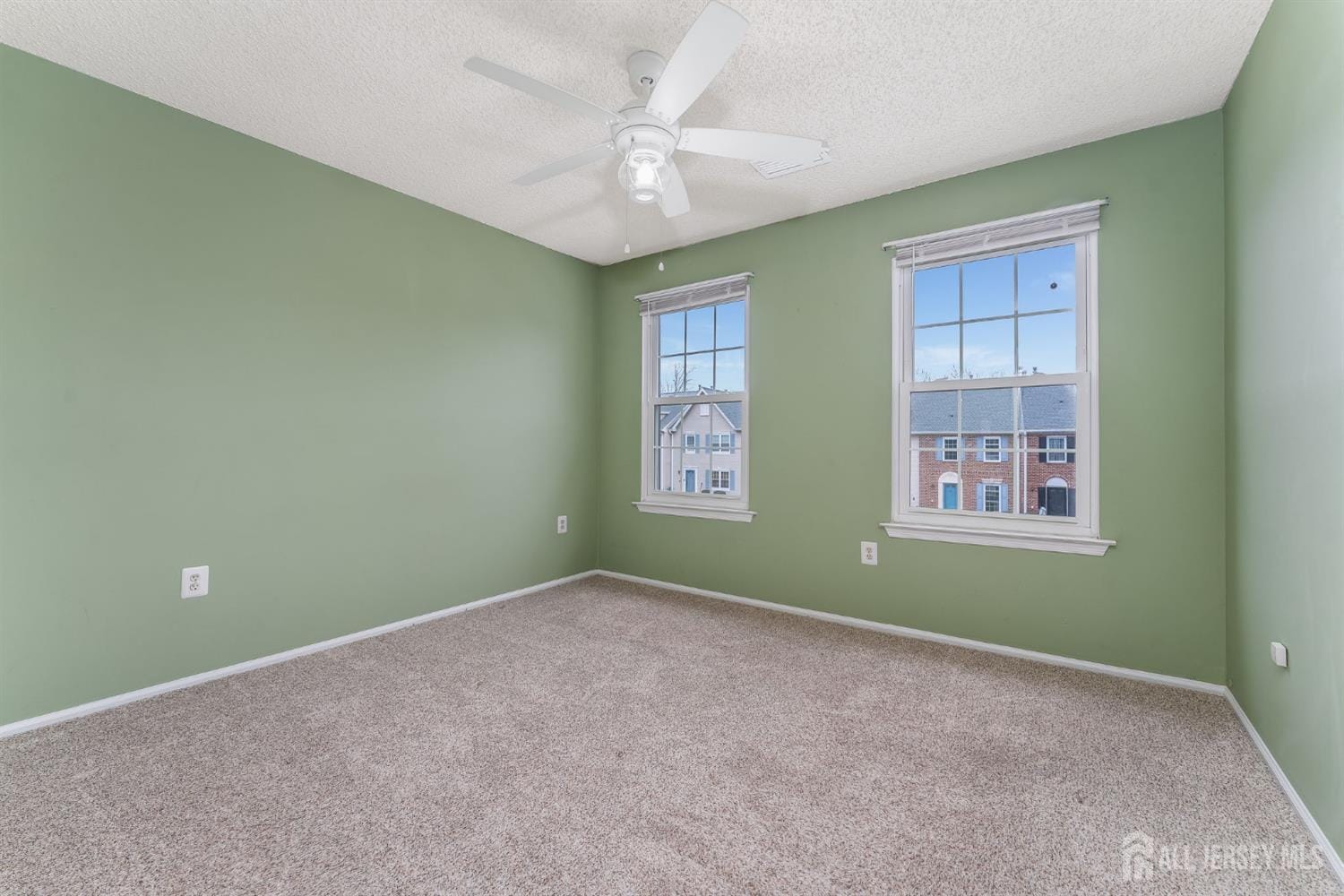 382 Hadleigh Lane, North Brunswick, NJ, 08902 image 16