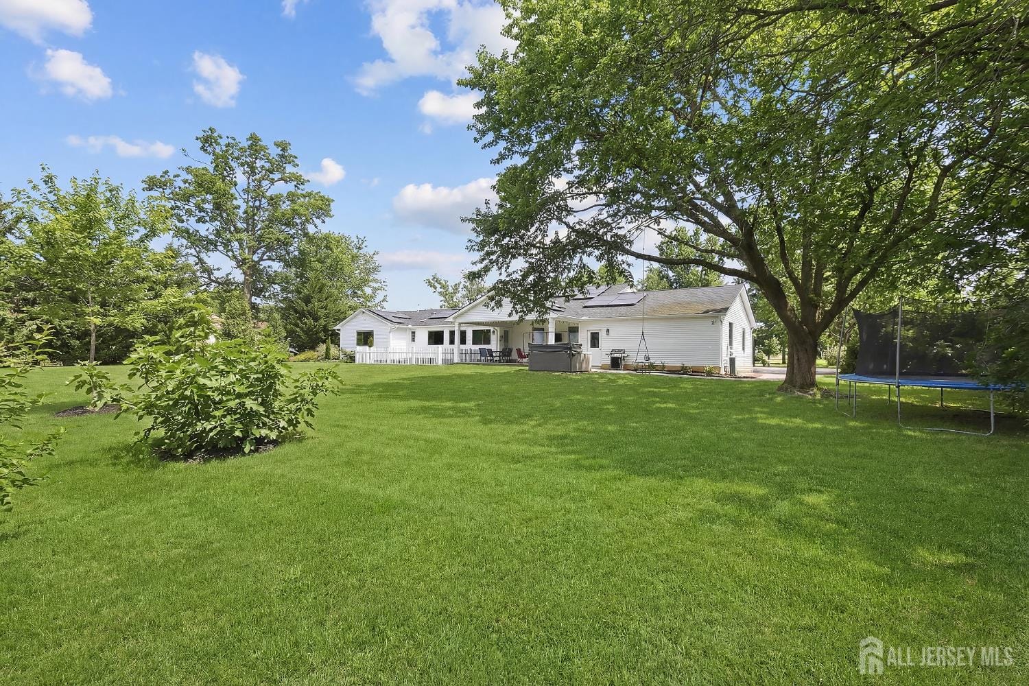 23 Cranbury Neck Road Image 3