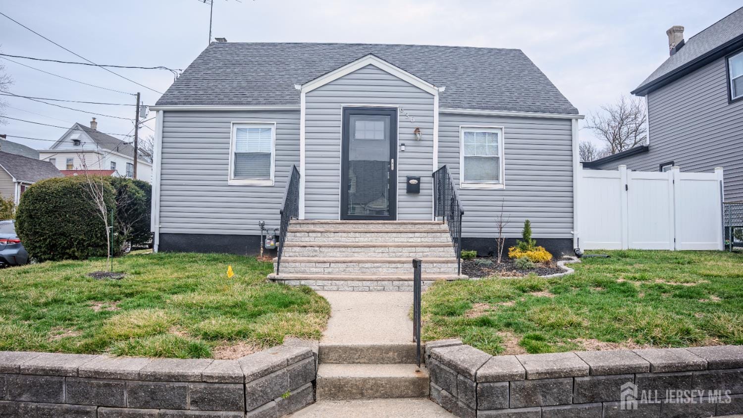 636 Lee Street, Perth Amboy, NJ, 08861