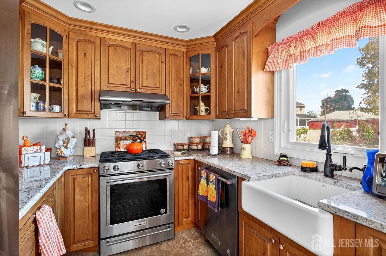 6 Elmwood Avenue, Carteret, NJ, 07008 image 11