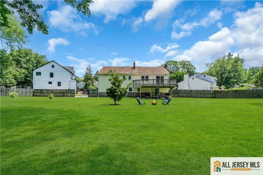 8 Whitehall Avenue, Edison, NJ, 08820 image 34