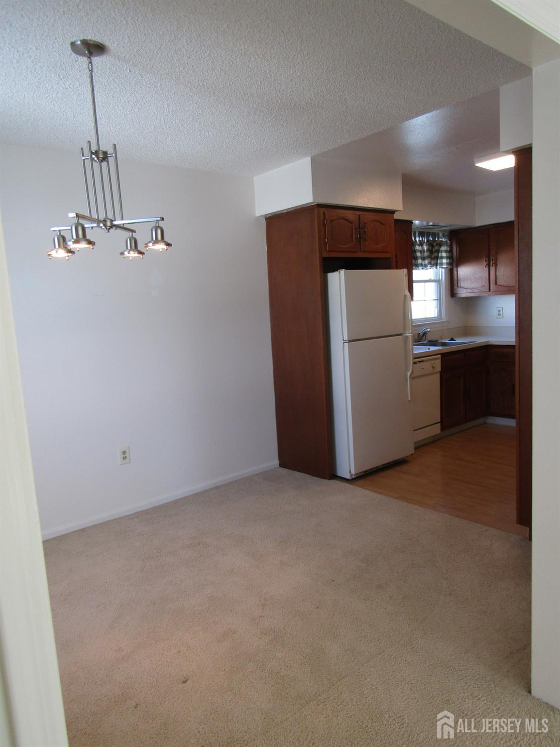 538 Sutton Way N, Monroe, NJ, 08831 image 8