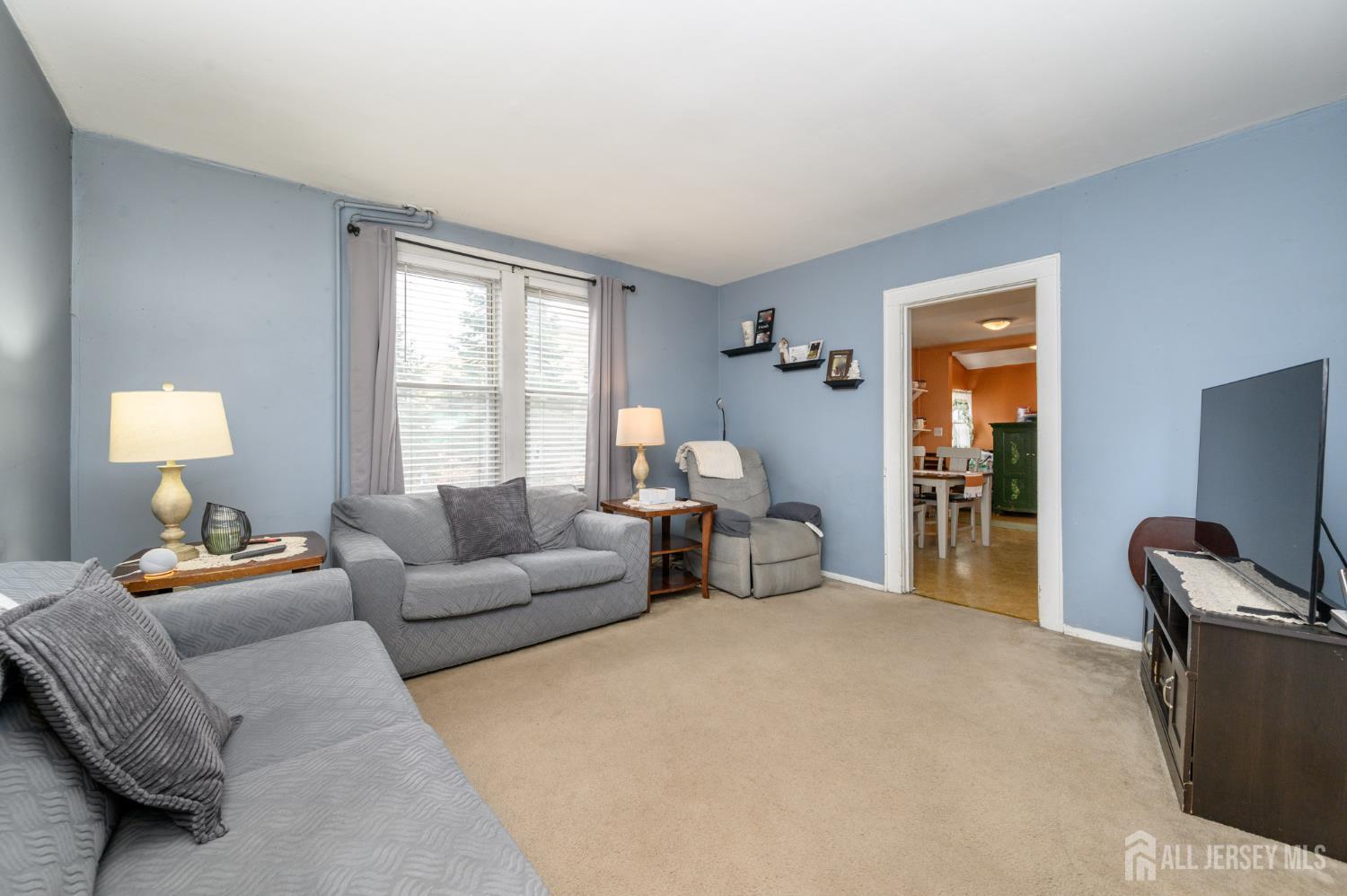 377 Avenel Street Image 5