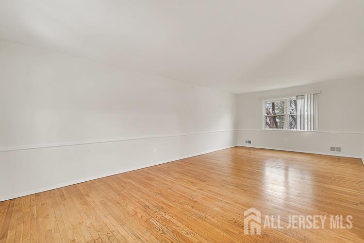 1040 Hillside Drive, North Brunswick, NJ, 08902 image 6