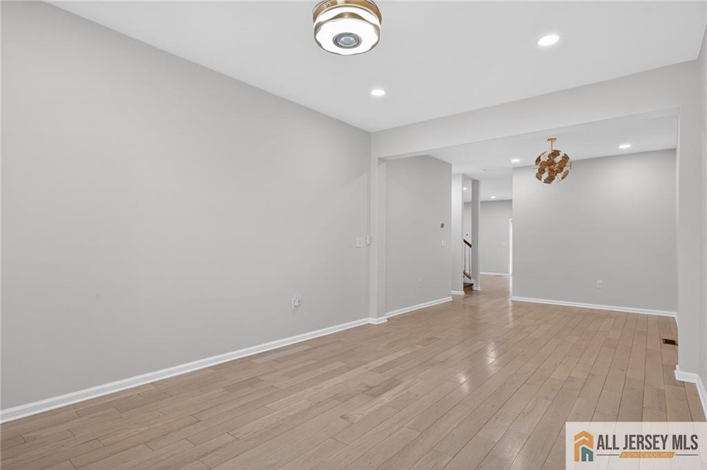 20 Andrews Way, Piscataway, NJ, 08854 image 7