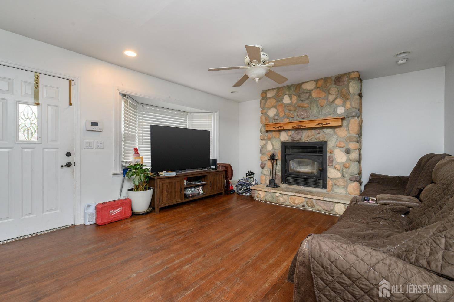 384 Cook Road Image 4