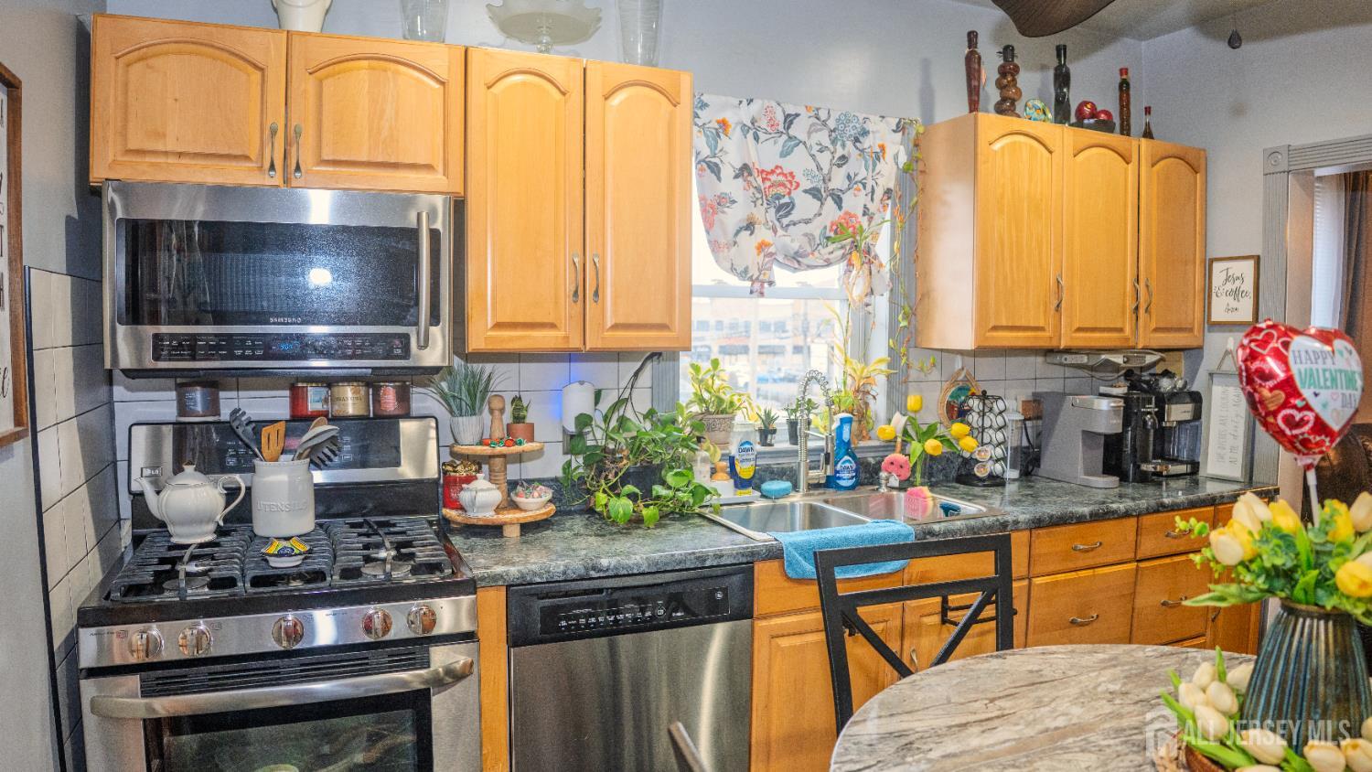 578 Sayre Avenue, Perth Amboy, NJ, 08861 image 8