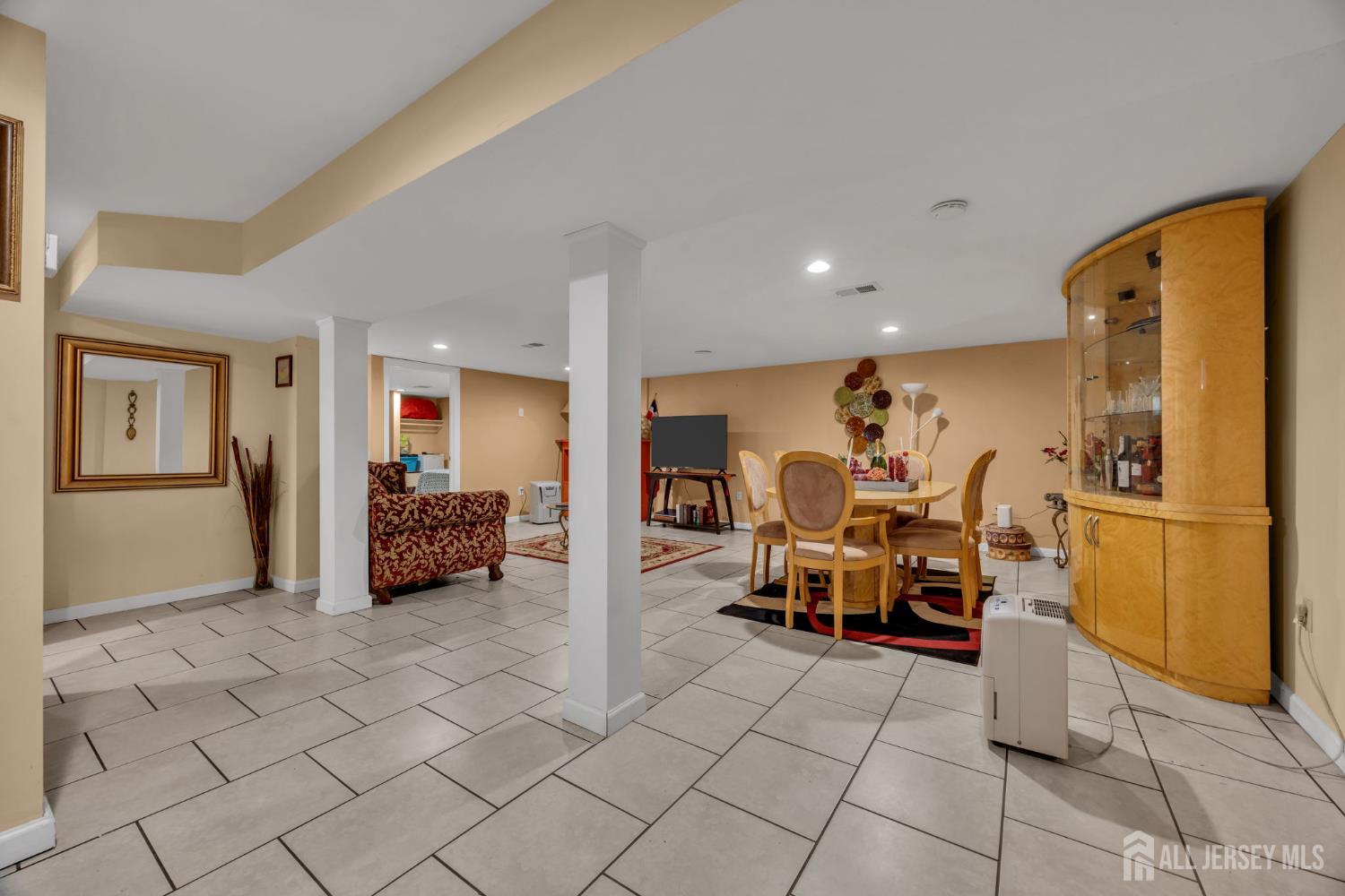 14 Hastings Place, Carteret, NJ, 07008 image 26