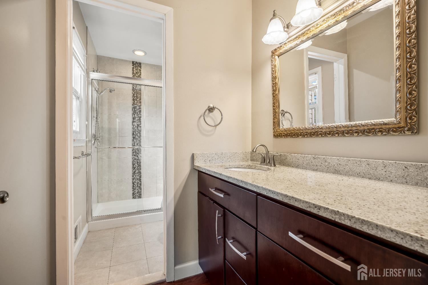 17 Carter Road Image 2