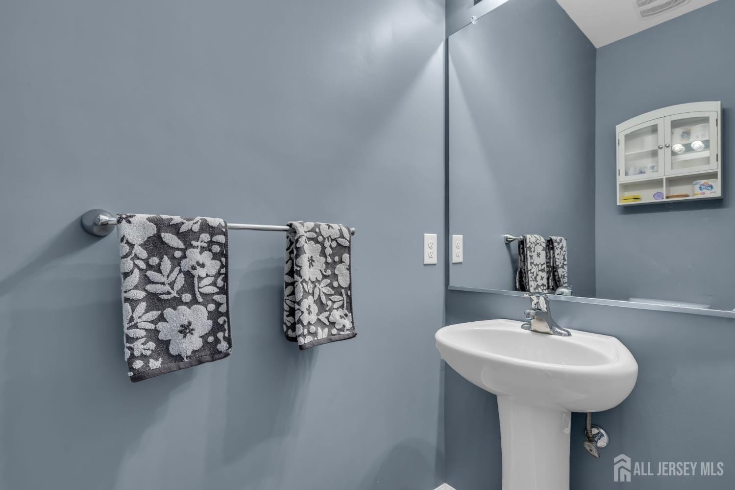 81 N Locust Avenue A, Evesham, NJ, 08053 image 33