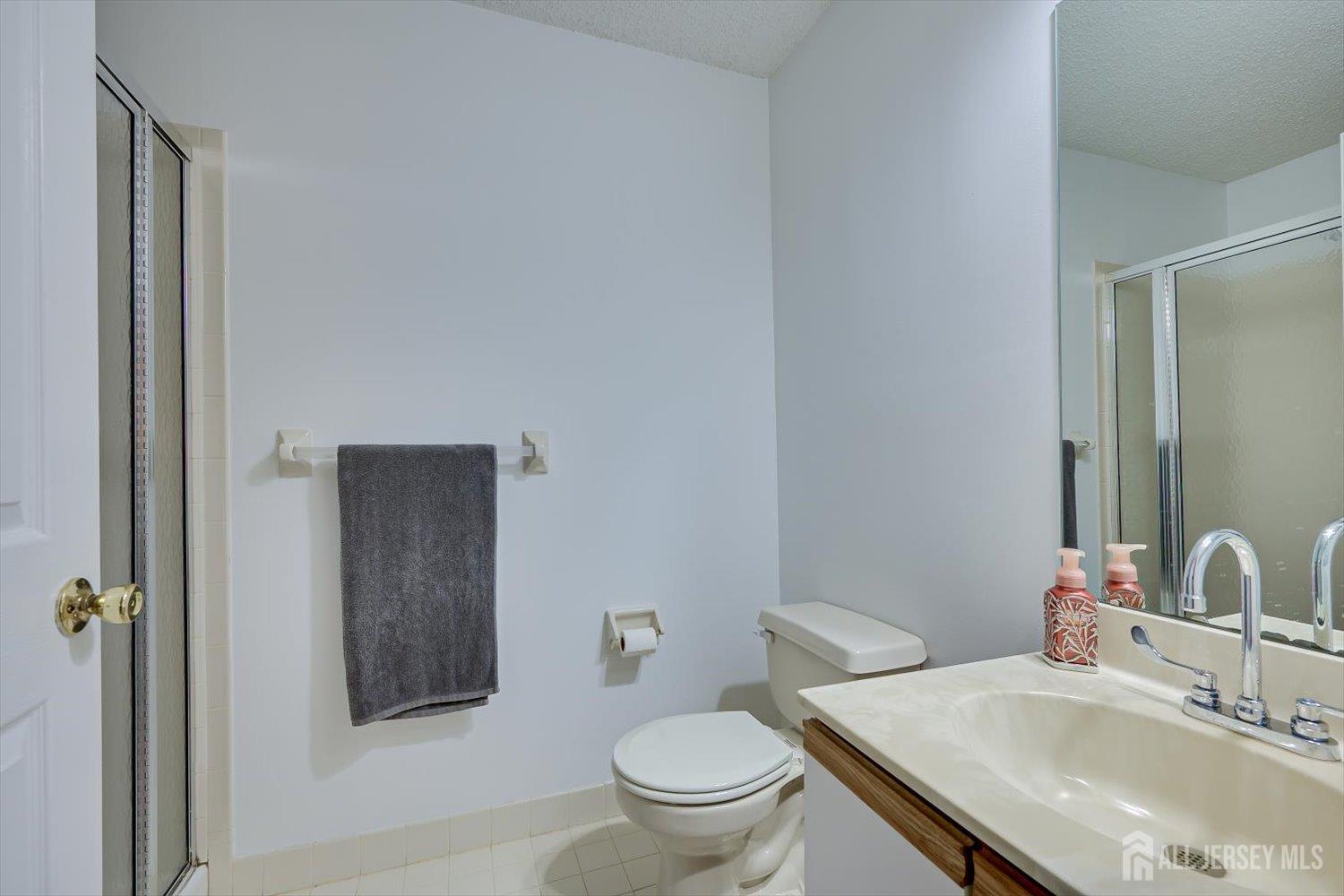 150 Prestwick Way, Edison, NJ, 08820 image 22