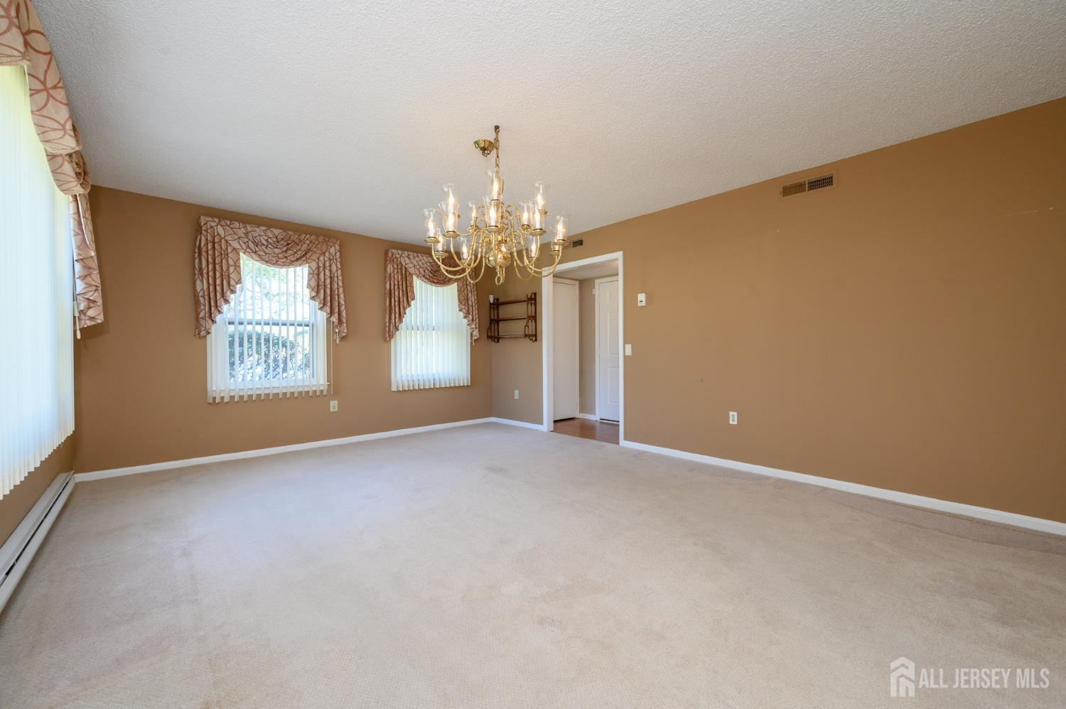 571-B Westport Lane, Monroe, NJ, 08831 image 8