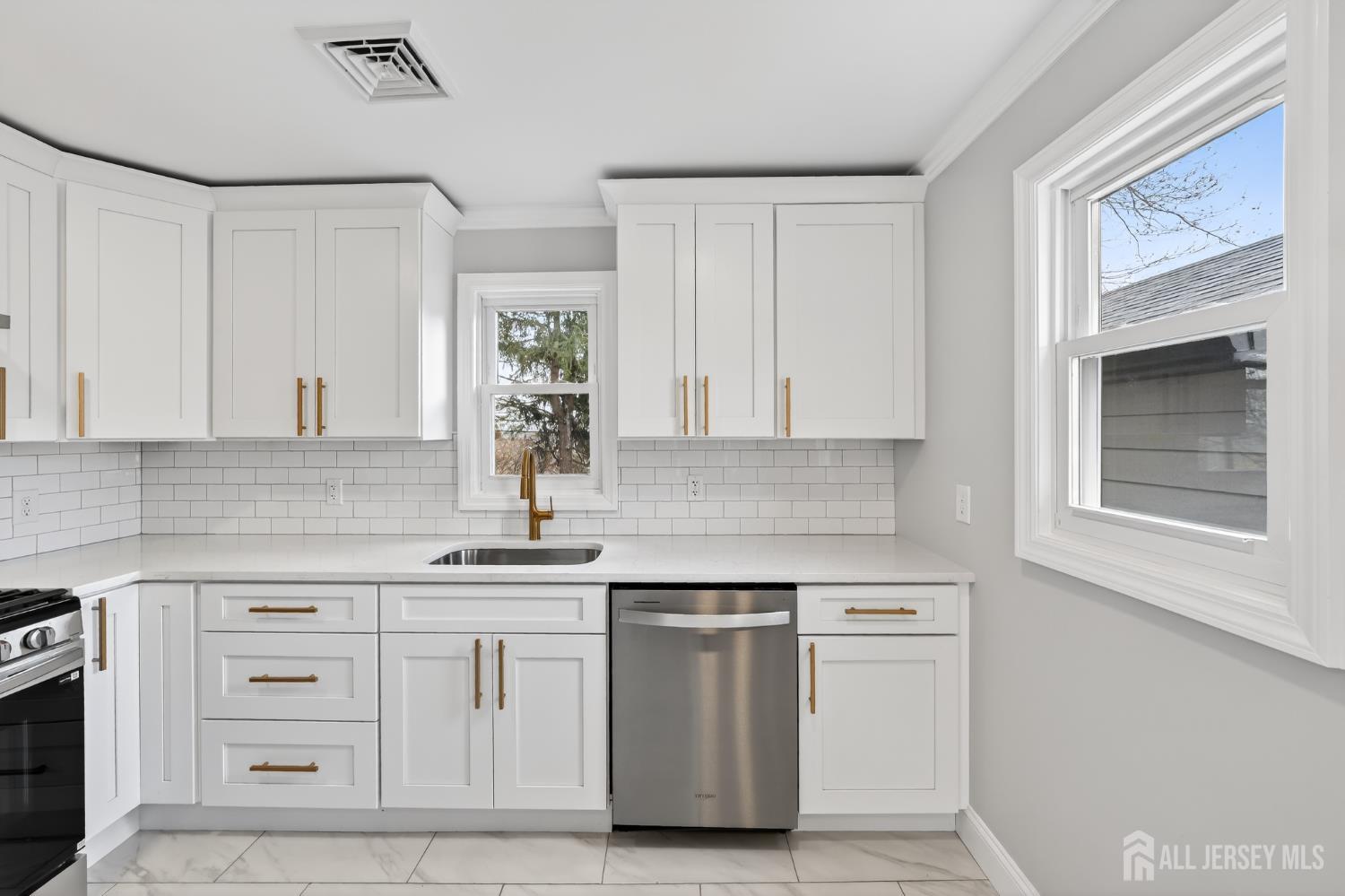 44 Harrison Street, Sayreville, NJ, 08872 image 16