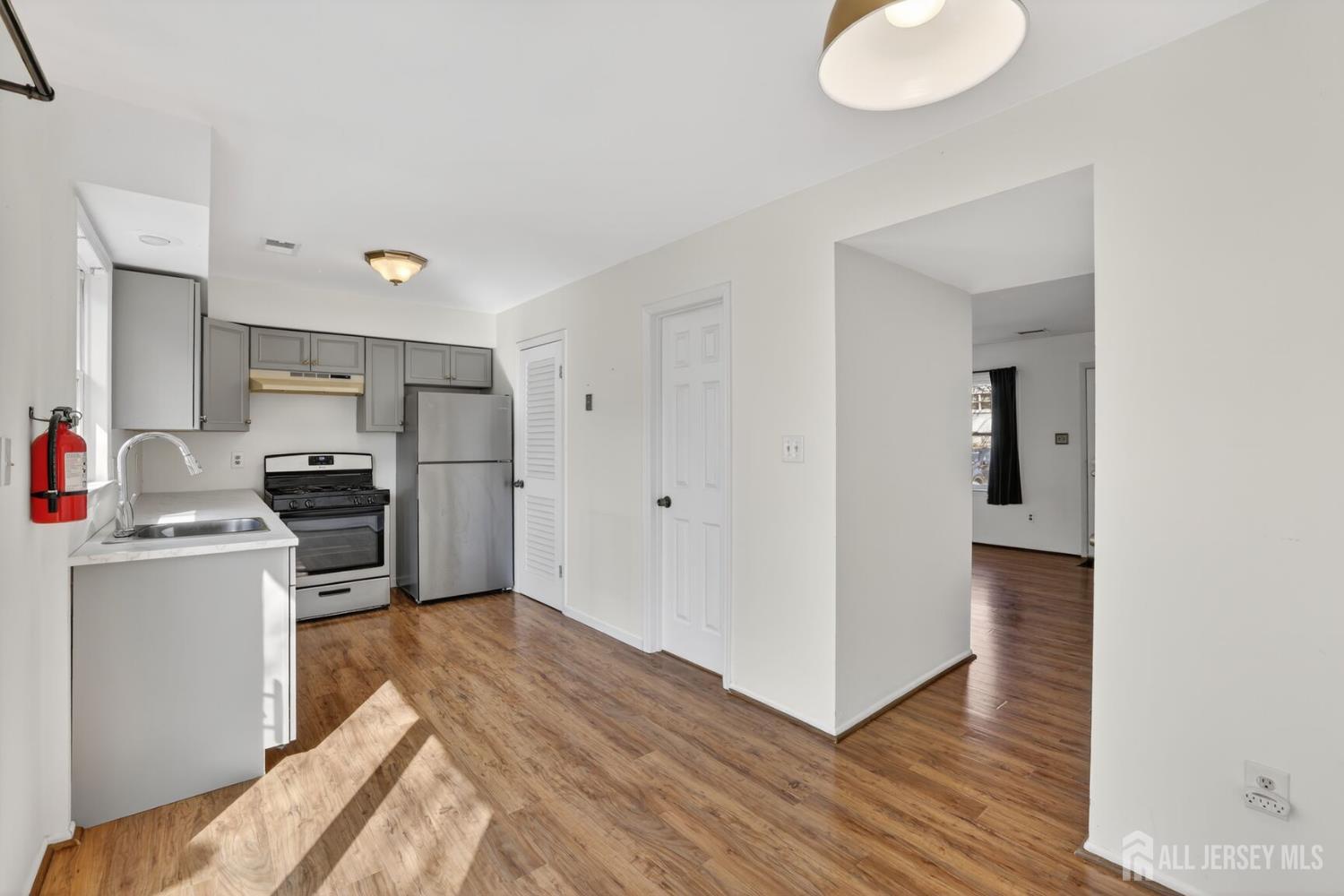 35 Dallenbach Lane, East Brunswick, NJ, 08816 image 6