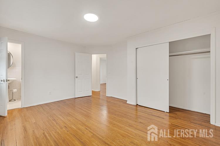 1035 Hillside Drive, North Brunswick, NJ, 08902 image 15