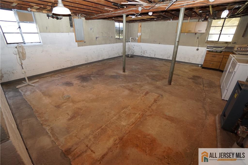 32 Predmore Avenue, Colonia, NJ, 07067 image 23