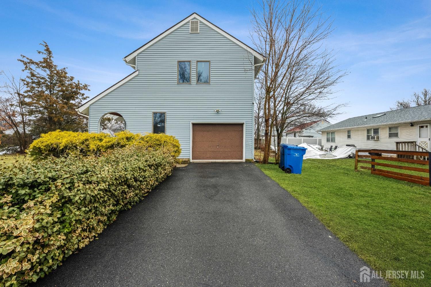 18 Erik Drive Image 2