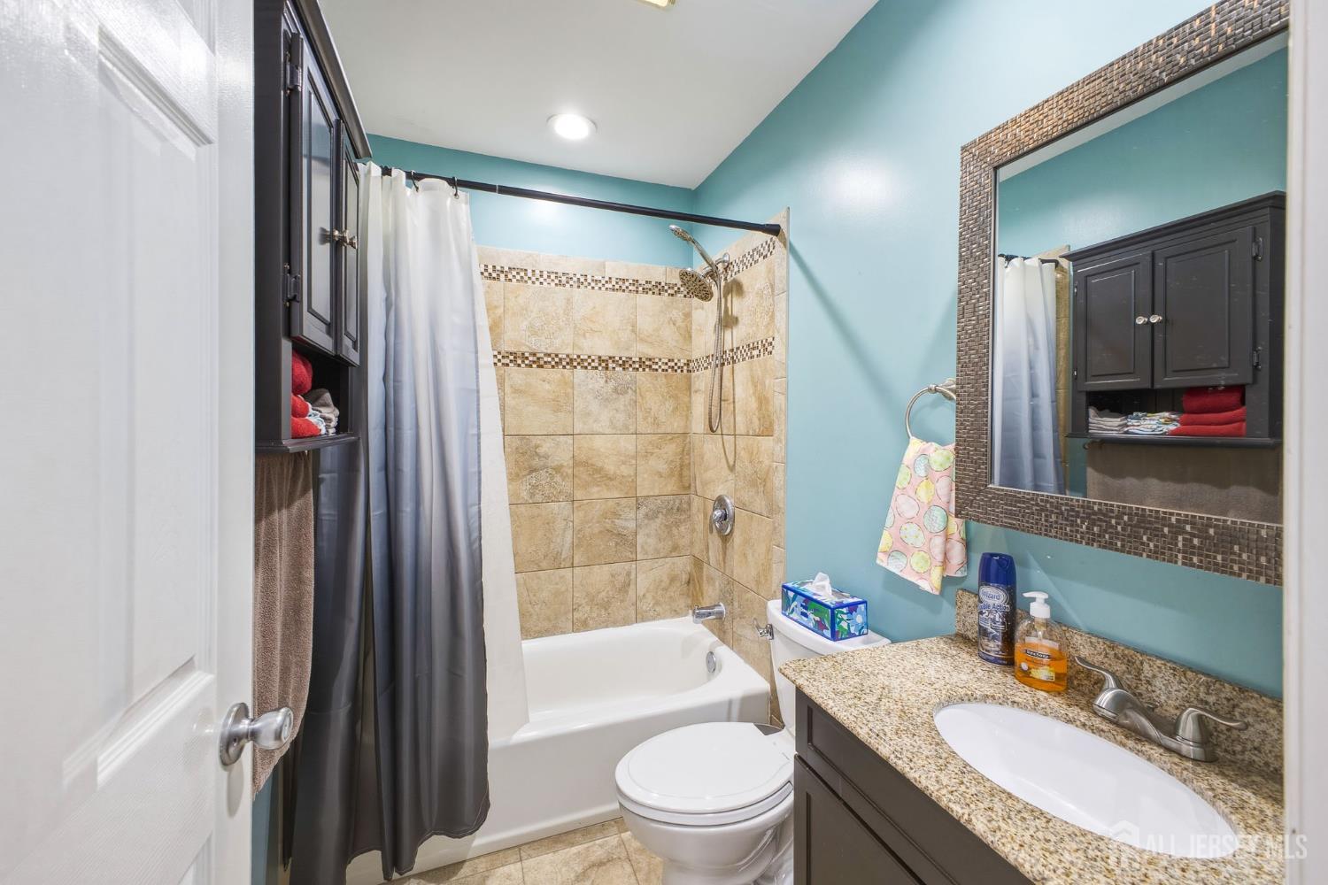 911 Harris Avenue Image 5