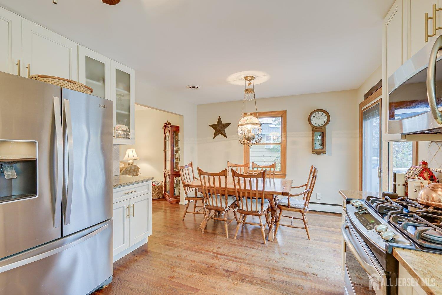 8 Adelphi Court, Edison, NJ, 08837 image 12