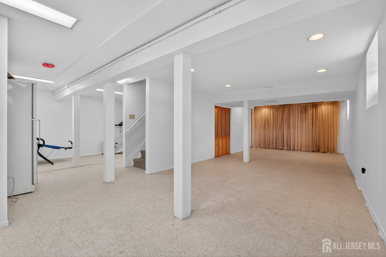 5 Dan Court, Old Bridge, NJ, 08857 image 46