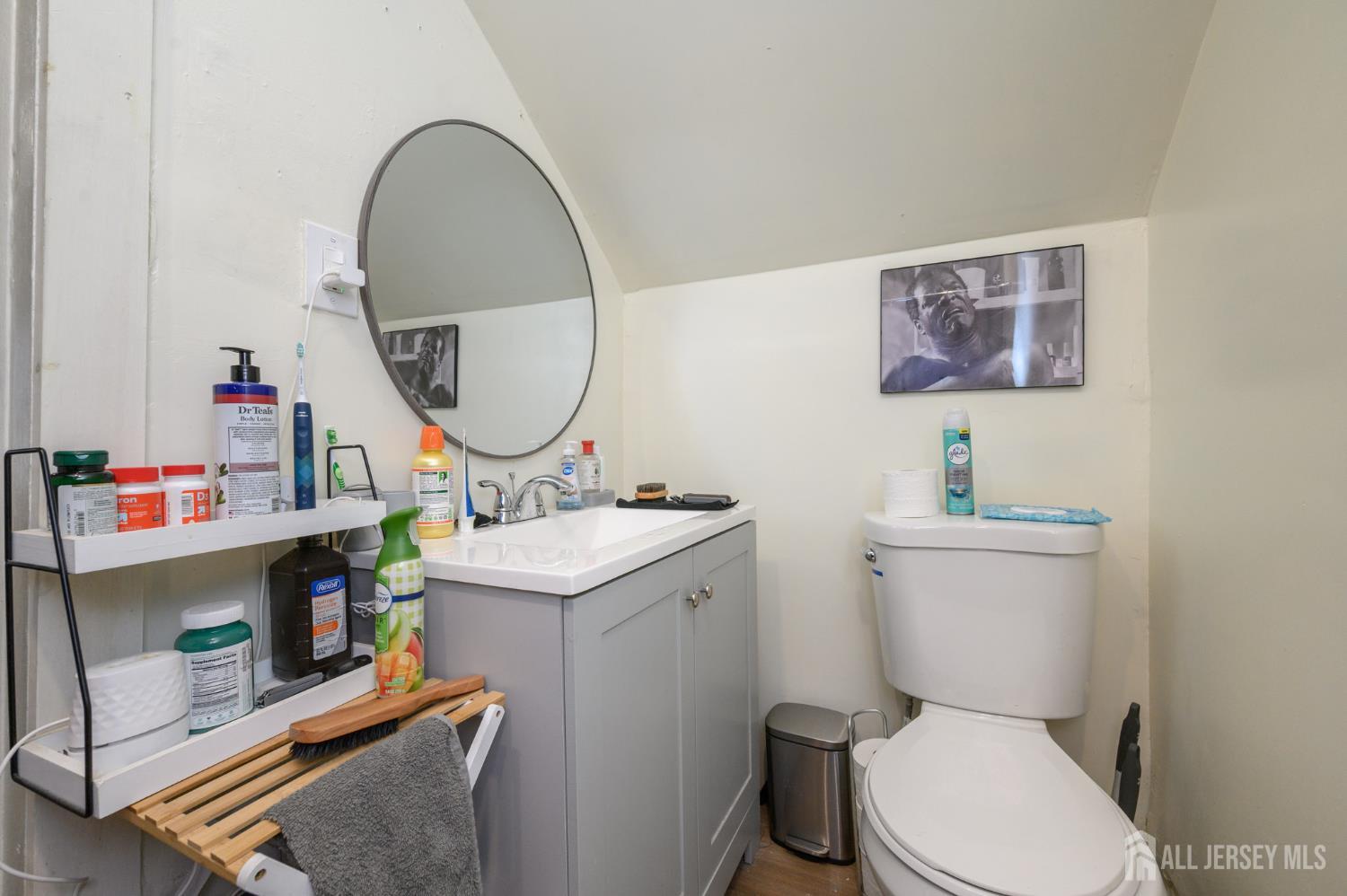 1053 Hunterdon Street, Newark, NJ, 07112 image 36