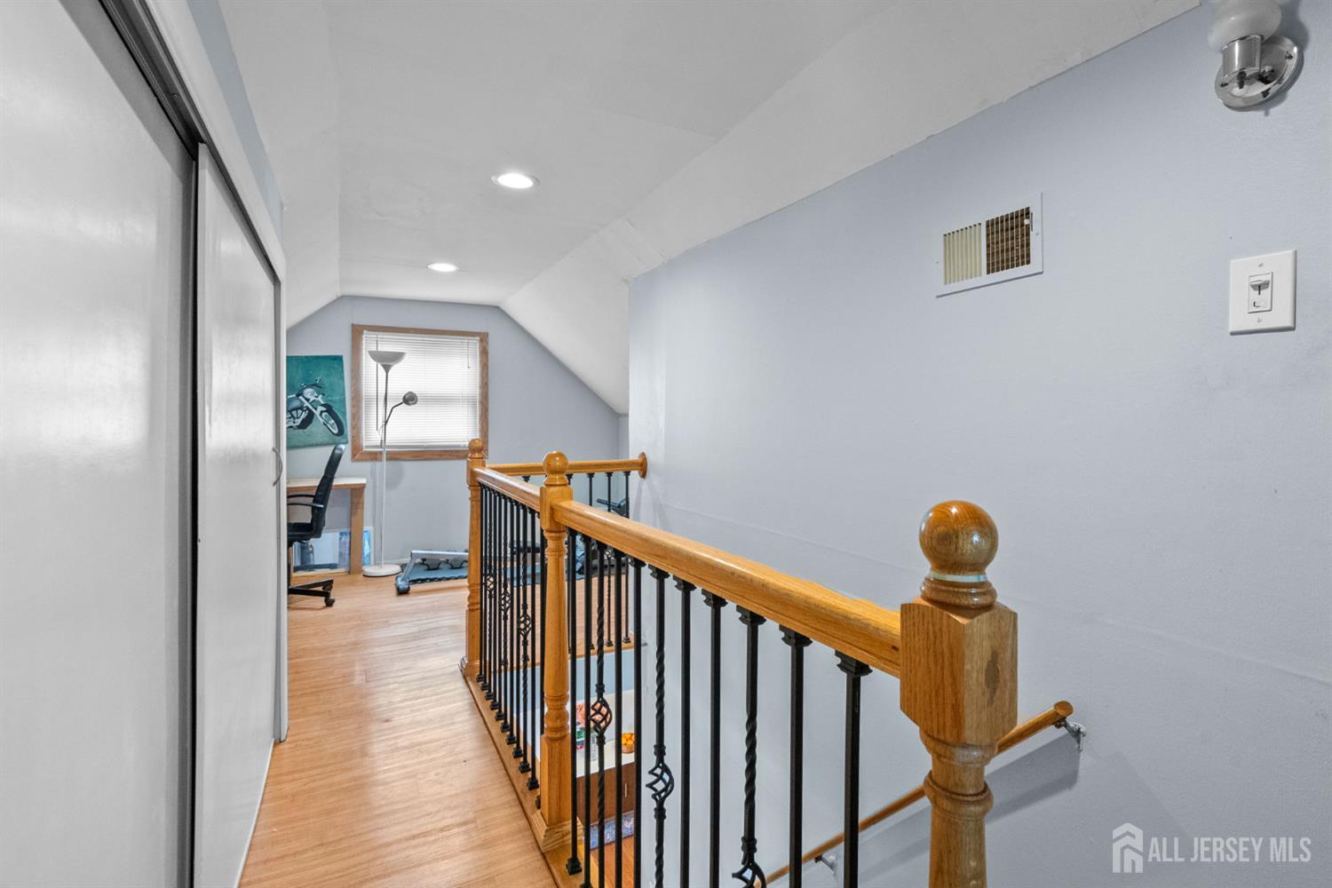 5 W Arthur Place, Iselin, NJ, 08830 image 23