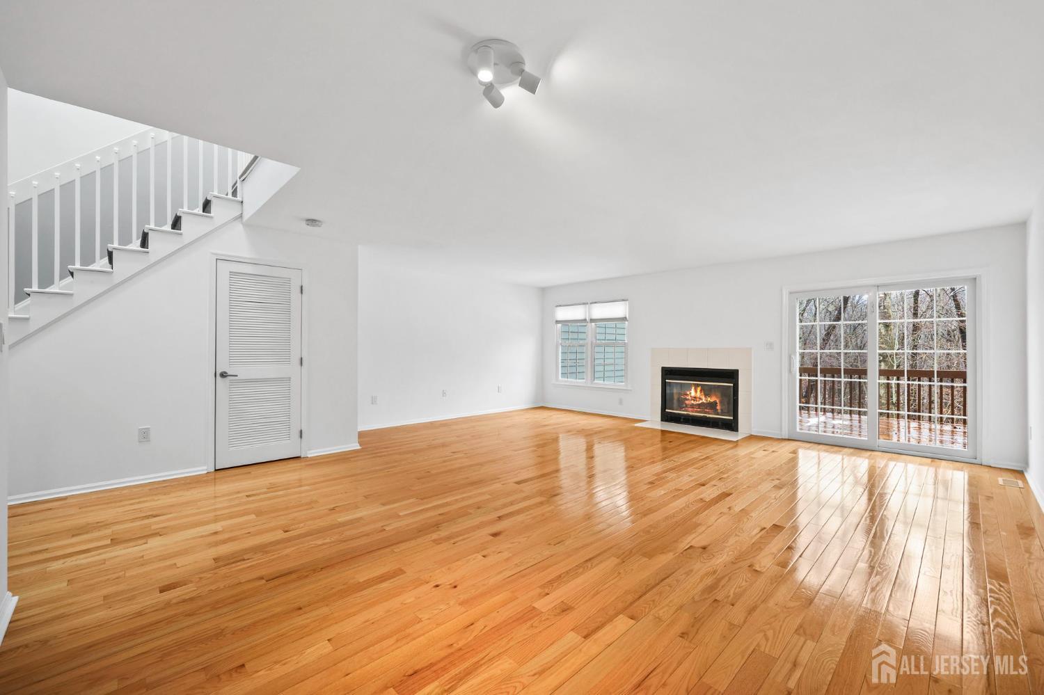 54 N Coriander Drive, South Brunswick, NJ, 08540 image 20