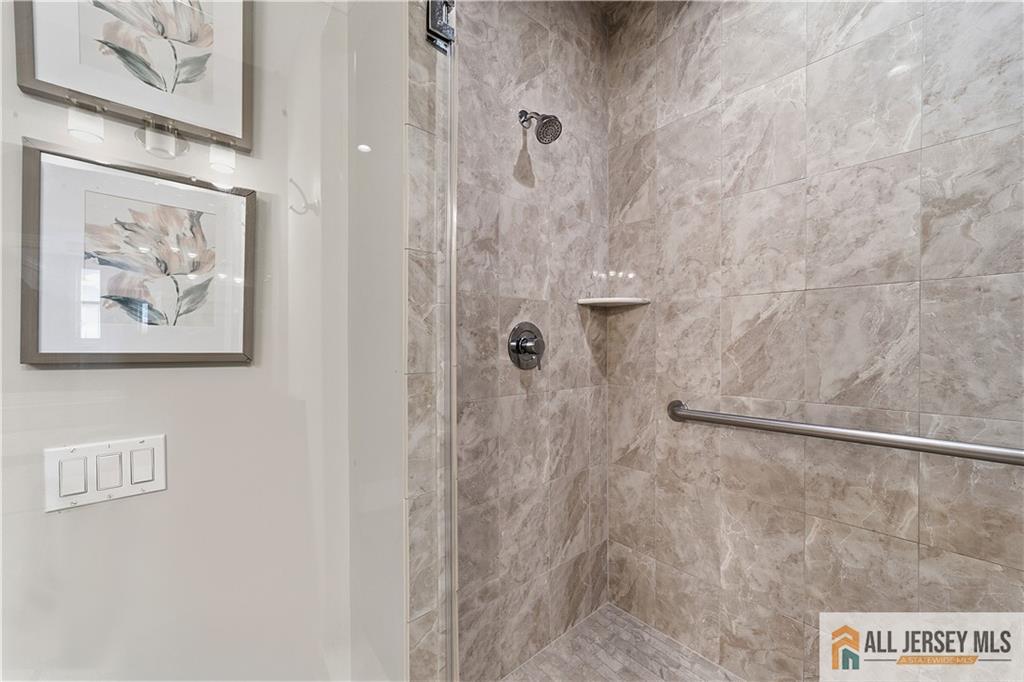 6 Traditions Place, Monroe, NJ, 08831 image 29