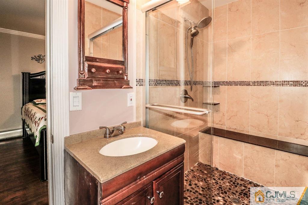 2 Agress Road, Millstone, NJ, 08535 image 23