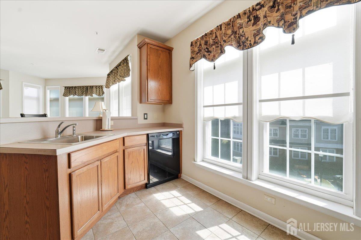 3312 Cedar Village Boulevard Image 5